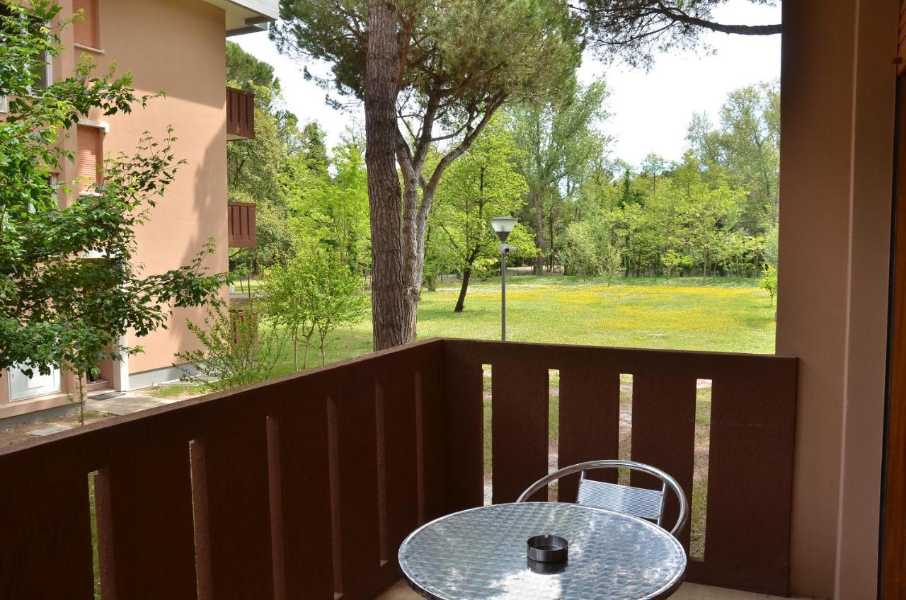 Condominio Corinzia Bibione Exterior foto